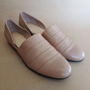 H by Halston Beige Pieced Leather Elisa Slip on Shoes Flats 7.5 M